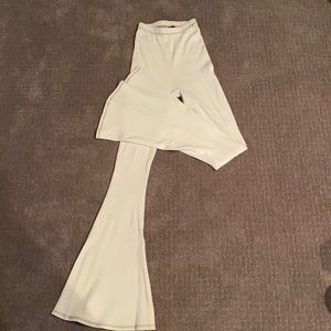 Off-white/cream-white flare ribbed pants. Super comfy & stretchy